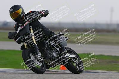 media/Nov-30-2025-TrackDaz (Sun) [[d8b22663df]]/B Group/Session 1 (Sweeper)/